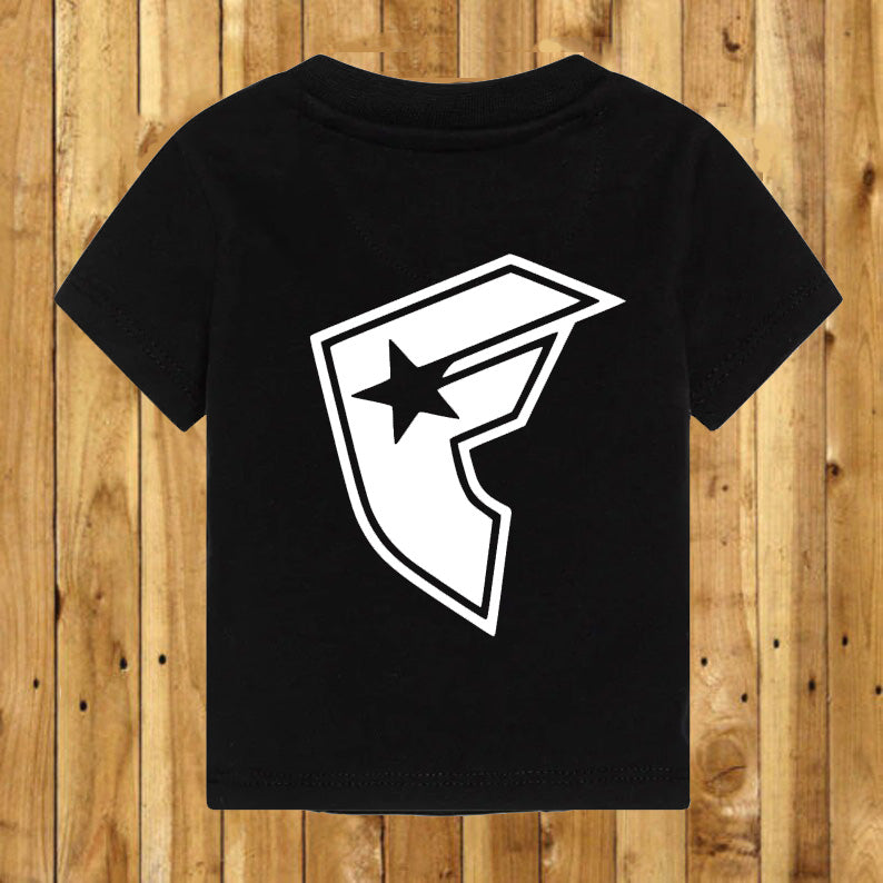 Famous T shirt black